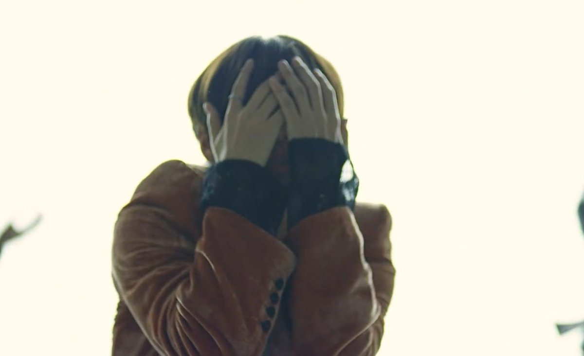 AjaCelestin's tweet image. Okay whAT
MAJOR #OperativeFive VIBES! 

☪ MASKS
☪ ORANGE
☪ THE FACT THAT FIVE HAS BEEN OUR ANNOUNCEMENT HEADER FOR #TTEOTS CHAPTER 01
☪ PROBABLE RELATABLE FIVE LYRICS
#BTSxTTEOTS for real.