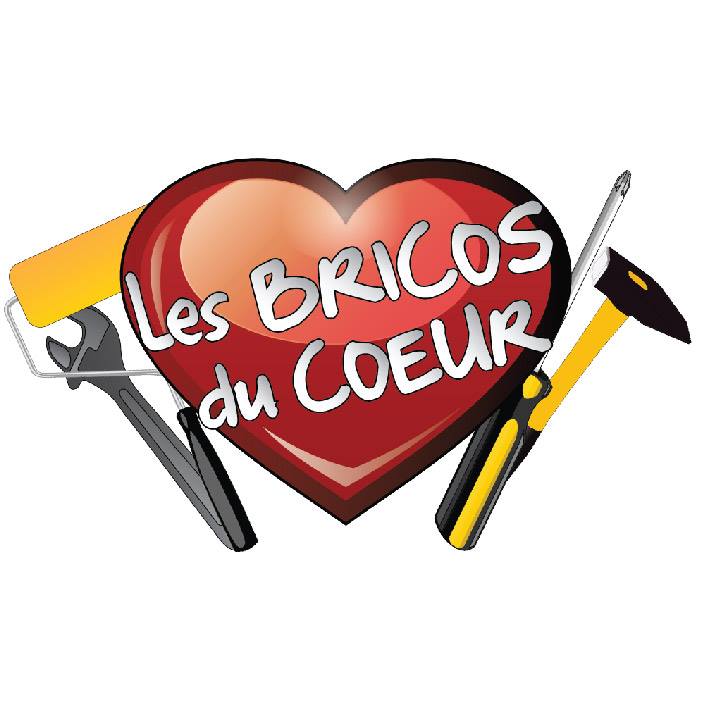 leroymerlinfr's tweet photo. À la fin des 12 jours de @foiredeparis, tous les matériaux ainsi que l'outillage ayant servi à la rénovation de la Maison @leroymerlinfr seront donnés à l'association @BricosduCoeur qui permet de rénover des locaux d'autres associations. #12jours1maison https://t.co/mI3weTrZKg