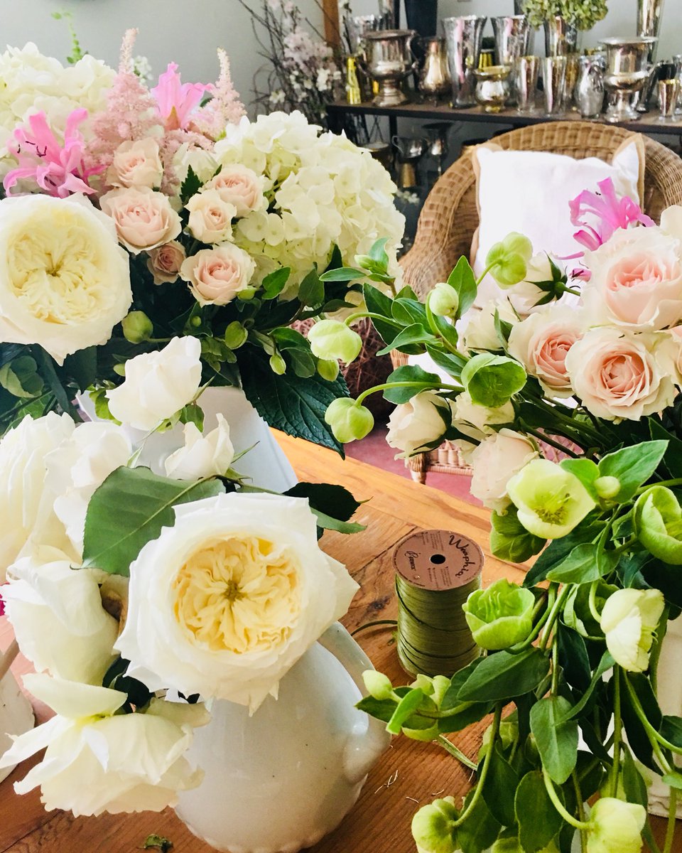 LSFlowersOTV's tweet photo. We’re getting really exited! #newseason #springhasarrived #findinginspirationeverywhere #love #mvstyle https://t.co/RY7ZyvyQbn