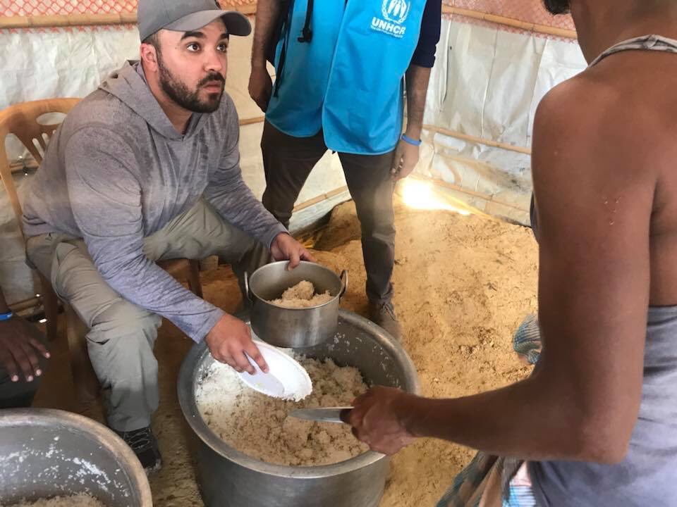 UN's tweet photo. 👷🏽‍♂️ Digging trenches 
🥣 Serving food 
📣Advocating for refugees 

In Bangladesh, young influencers @AdwaAlDakheel @MoaSalem @omr94_ @KhalidAlAmeri Hassan &amp; Salama volunteered for @refugees at Kutupalong transit camp https://t.co/pkV6JQwng0 v @unhcr_bgd https://t.co/sl4QCjyEgj
