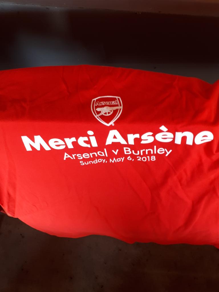 mince_gizmo's tweet photo. Shirt being worn now
#MerciArse https://t.co/dHhNjcBck4