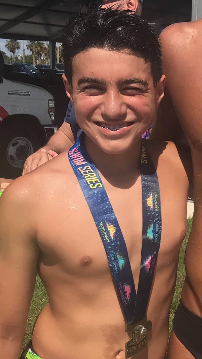 swim4soflo's tweet photo. Alejandro Mateus Top 12/under @swimmiami2018 #GoSoFlo https://t.co/Q88Jdr9vvp