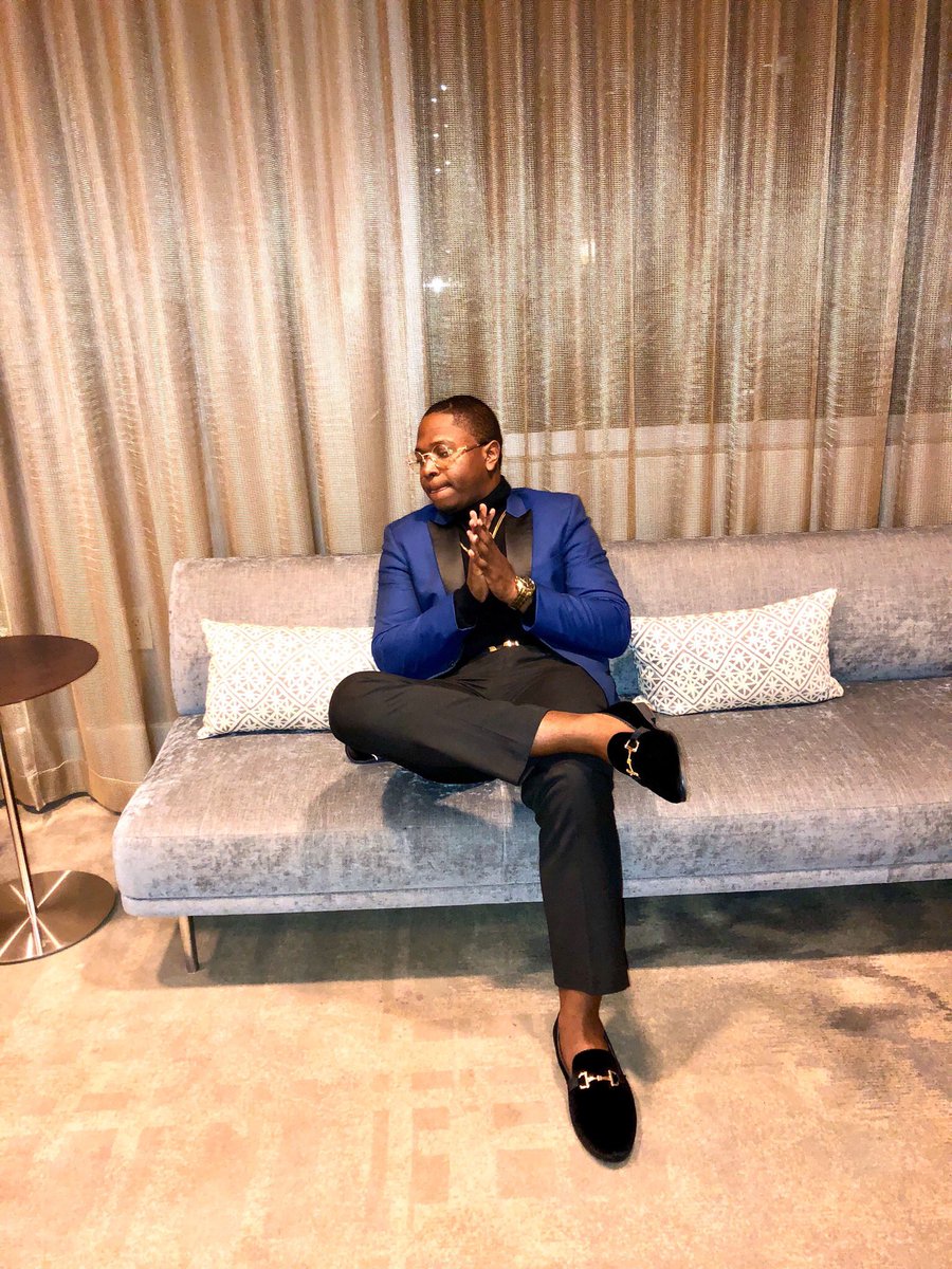 thatboaaajoby's tweet photo. Iโm just living my best life๐ #Prom2k18 #MLECprom #PromSzn https://t.co/VMtJX95JGS