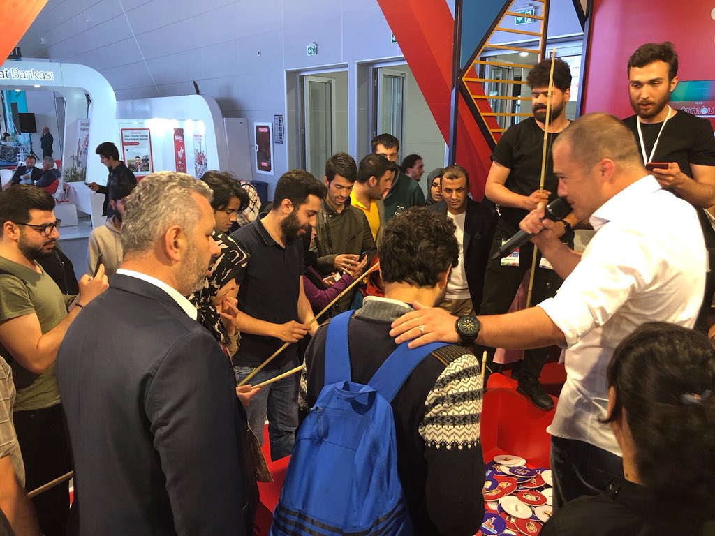 Sanat,müzik,eğlence,spor ve teknolojiyi bir araya getiren Türkiye’nin en büyük gençlik festivali <a href="/istgencfest/">İstanbul Gençlik Festivali</a>'te geleceğimizin teminatı,düşünen, sorgulayan ve uygulayan bireyler olarak ülkemize hizmet edecek gençlerimizle buluştuk.
#ŞehrinFestivali