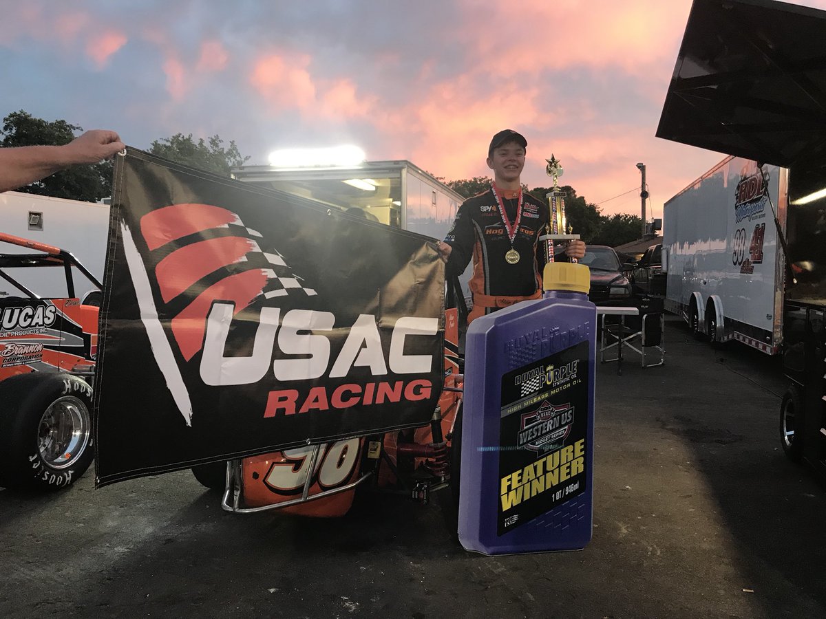 AdamLemkeRacing's tweet image. For the Second year in a row Adam is the Vukovich Classic USAC Western Midget WINNER! Thank you to our crew chief  Randy Chastain. Thank you to our sponsors #OffAxis #JRi #AMSOIL #SPY #GoPro #TeamOffAxis #MTFXGraphic #LucasOil #Walmart