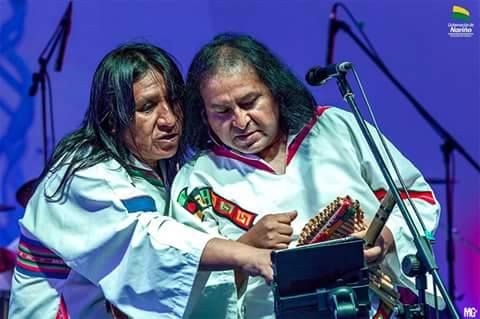 BoRevDerrotada's tweet photo. Más de Bs 3 millones despilfarrados, en solo tres años, para benericiar a folkloristas que defienden la gestión de #EvoMorales. Como la #Zapata, nadie se hace masista de gratis. #Kjarkas, #KalaMarka, #Valeno y otros son las prostitutas del folklor.
https://t.co/yKKv7B44P5 https://t.co/wDd513s9QZ