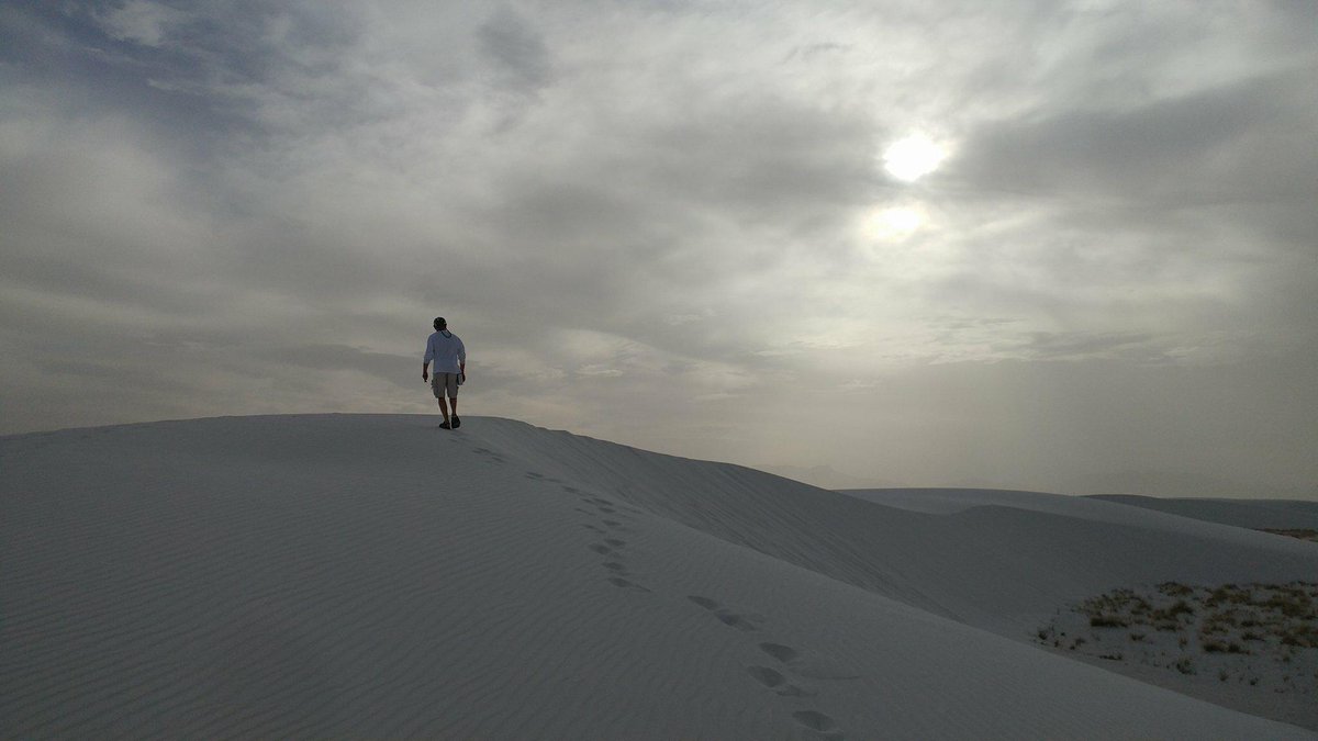 mercenarygeo's tweet photo. White Sands National Monument | https://t.co/MEOB3bTijd | #Geology #Gypsum #Dunefield #Alamogordo #NewMexico https://t.co/WOlhTcHzn3