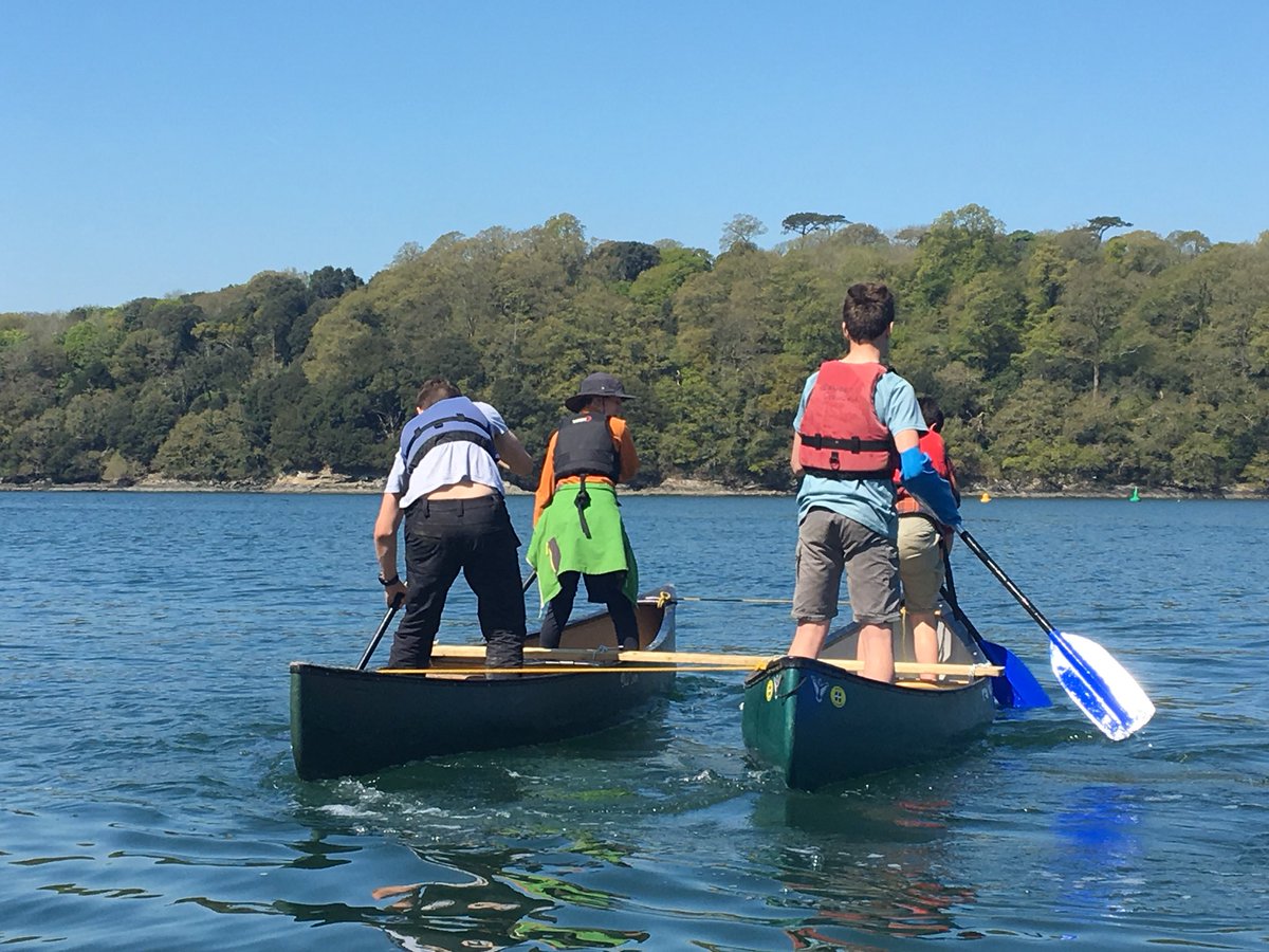 unit72ukscouts's tweet photo. Happy summer Canadian Canoe camp @CanoeCornwall @UKScouting @ukcontingent  #iscout #summer #notentneeded #cornwall #happy #beautifulpartoftheworld #canoe https://t.co/W6LKGGUzXY