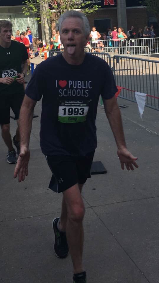 FruhwirthGreg's tweet photo. Running for public schools and Washington Elementary #Ilovepublicschools#washwildcats https://t.co/JSbXSFZ0WO