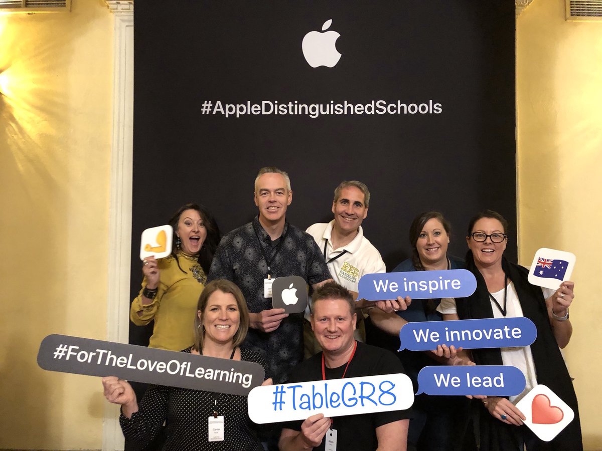 MrsBauer29's tweet photo. What a great ending to an innovative week!! #appledistinguishedschools @AppleEDU #tableGR8 https://t.co/nLd49dSxS1