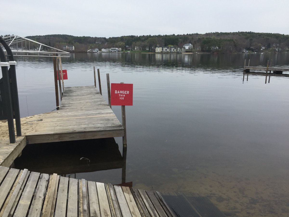 duffyrobbins's tweet photo. Understatement. #SpringinNH https://t.co/2sLiLYi1fF