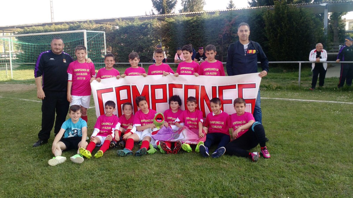 FUTBOL BASE LEON tweet media