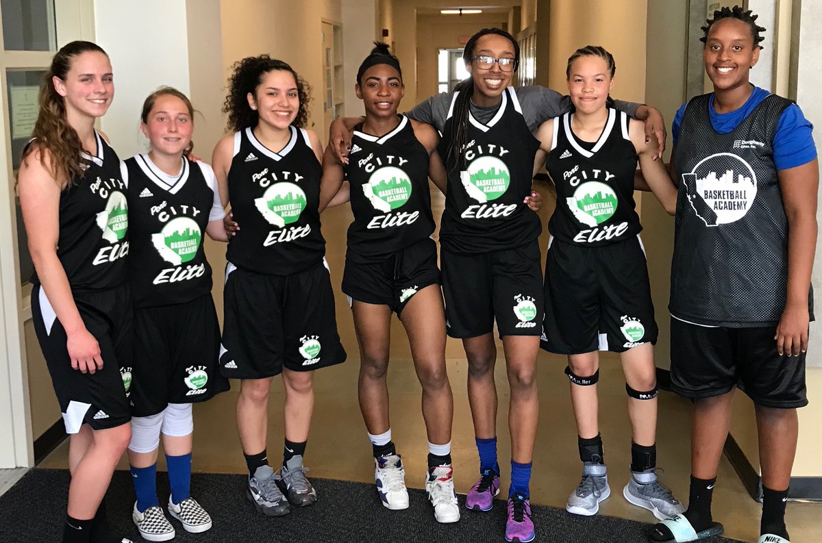 SelectEventsBB's tweet photo. Congrats to Port City for winning the Varsity championship! They finished with an undefeated weekend! #PrimeEventQualified #ZGSelectCA https://t.co/G9eB1to7OG
