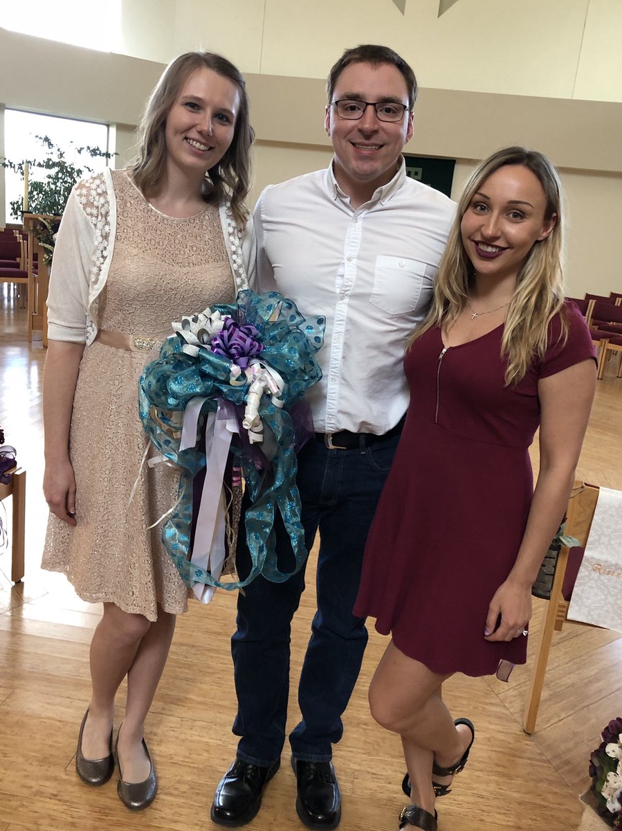 JessicaBlevins's tweet photo. My brother got married this weekend!!! 🎉🎉🎉 https://t.co/7N44PvTukX