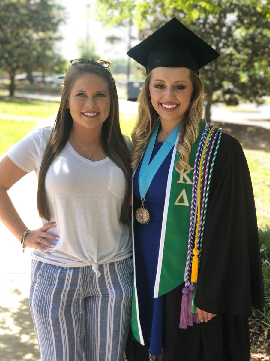 KenadeeLayne's tweet photo. From meeting these pretty girls in 6th grade home room to watching these beautiful women graduate from nursing school, I’m sooo happy &amp; proud of y’all❣️ https://t.co/btSX7RvNxl
