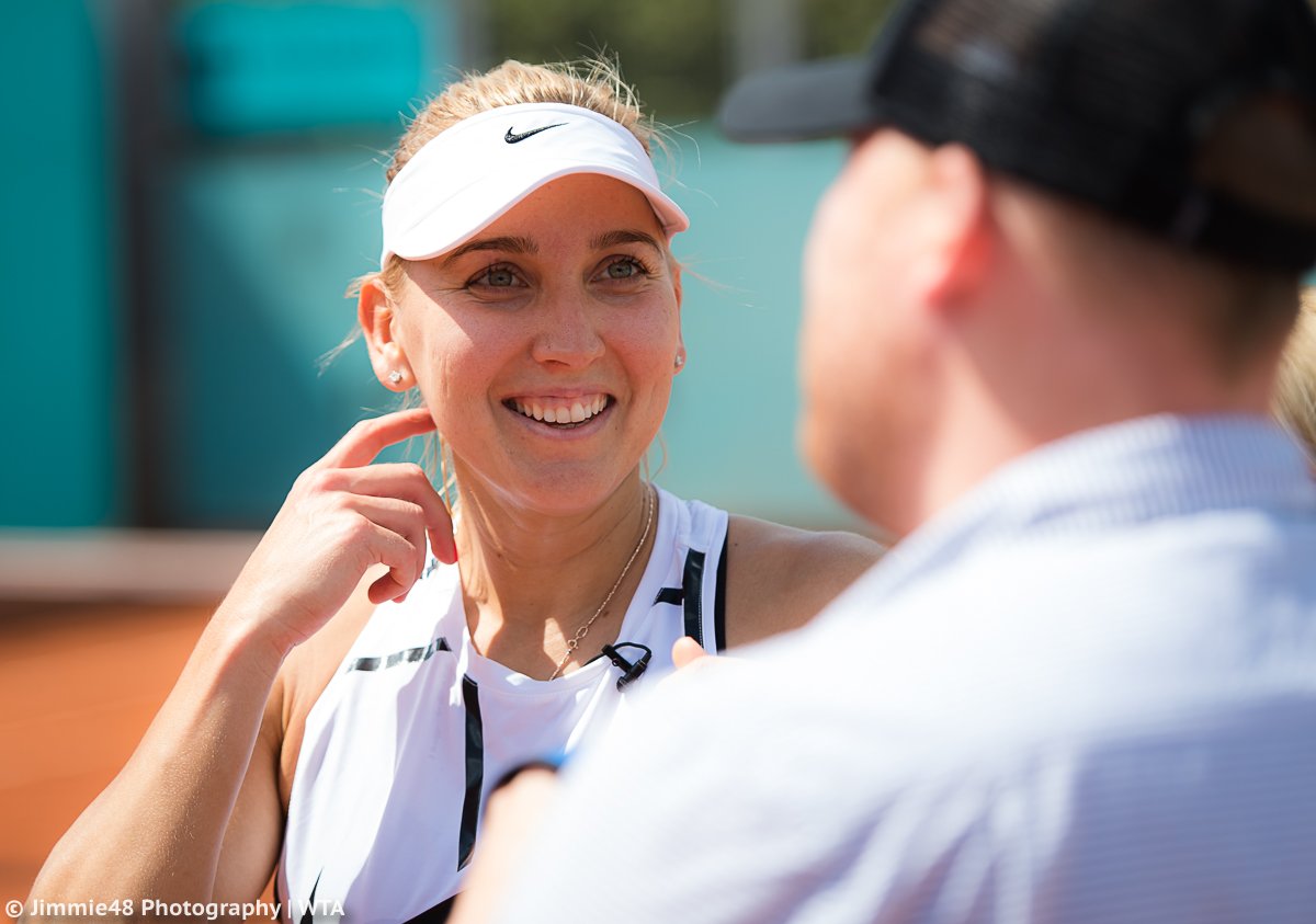 ELENA VESNINA - Página 37 Dci9W4pXkAATx6N