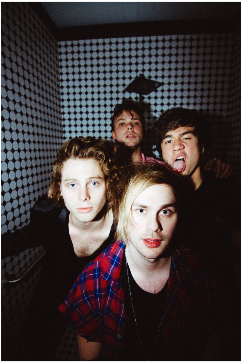5 Seconds Of Summer Youngblood The Album June 22nd Pre Order T Co Jhn2j6wdbu 5 Seconds Of Summer Youngblood The Album June 22nd Pre Order T Co Jhn2j6wdbu