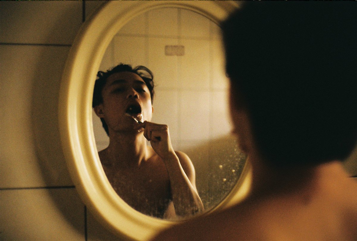 First (and lasting) impression of brakence (<a href="/presentomb/">.--. .-. . ... . -. - --- -- -...</a>)'s "firstego" - raw, honest, eclectic ☀️

Listen now on the Majestic Channel 📽️⏯️ youtu.be/HGmVzV_BwZU