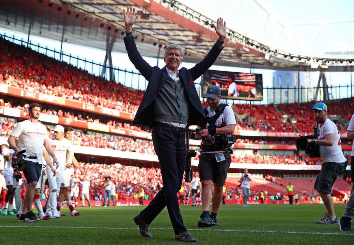 Truly honored to have played in your last game in the stadium you built and made @Arsenal's home. #MerciArsène