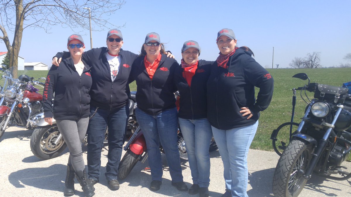 WildHeartsWC's tweet photo. Out for an amazing ride with my sister's. #sistersforlife #5strong #WHWC #support238 #sisterson2wheels #wildhearts #ifrd2018 https://t.co/bQ5Bm2AyBU