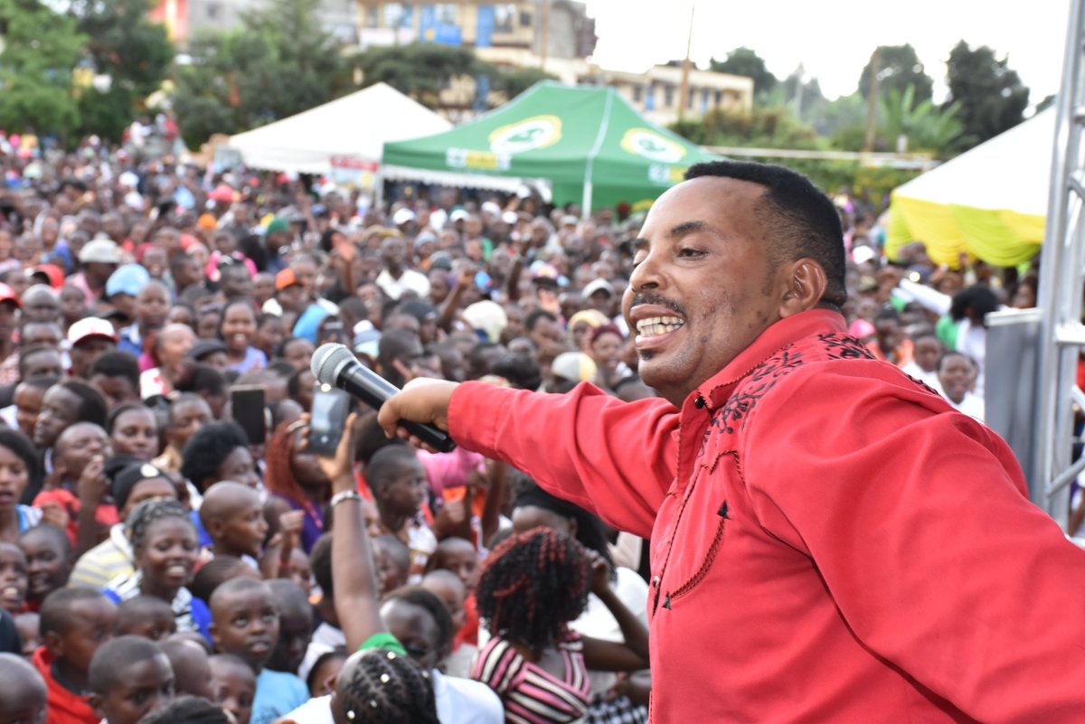 stevenjoro16's tweet image. Thank you..
@NgaruiyaJunior  Junior 
@GukenaFMKenya 
#Entrusting
#StemaxPhotography  #ThanksgivingCeremony
At Ndumberi Stadium
God Bless you