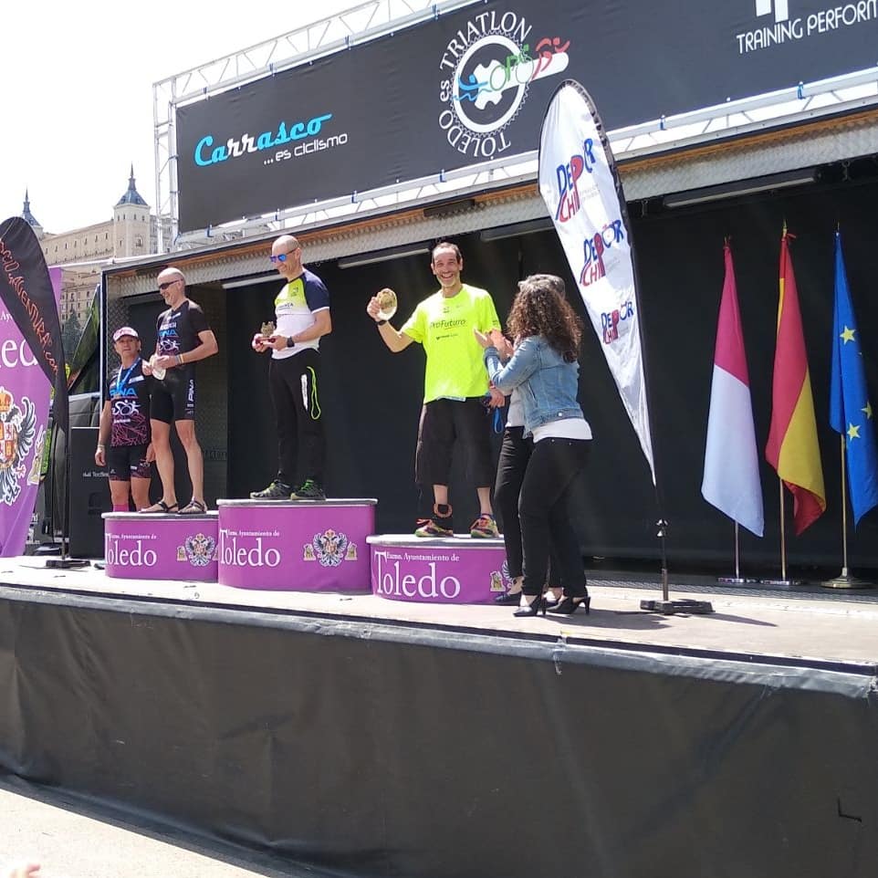 X3MTri's tweet photo. HALF TOLEDO
Donde van ¡triunfan! Enhorabuena Javi y @elenamunozp por ese podium y @remyyuste por este gran debut.
Orgullosos de nuestros triatletas 😎
#halfToledo #orgullodeX3M https://t.co/zD8LPPyjID