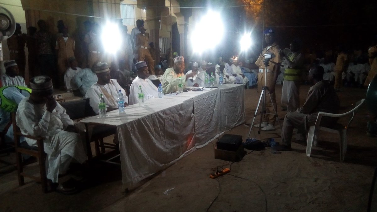 yunusabz's tweet photo. #Albarnawi #Borno #Islamic Scholars converge at #mairi Central mosque to lecture on challenges faced by the Nation
@Shk_Modumustafa @DrIsaPantami @KashimSM @DanBorno https://t.co/3FEYD5EXFH
