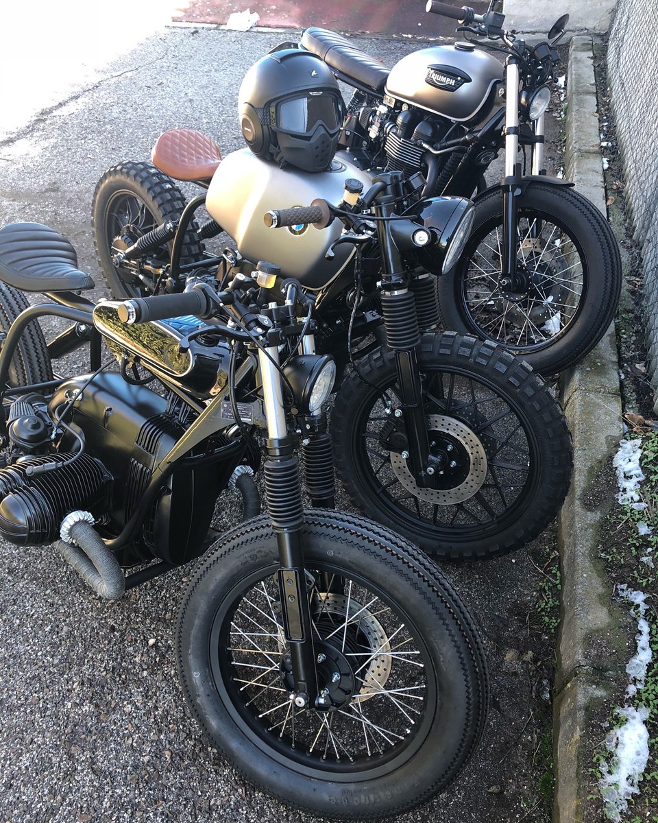CafeRacerDreams's tweet photo. Tag your friends who’d want to ride these with you🚀
#caferacerdreams #caferacer #crd80 #crd105 #crd99 https://t.co/w31WRecEIe