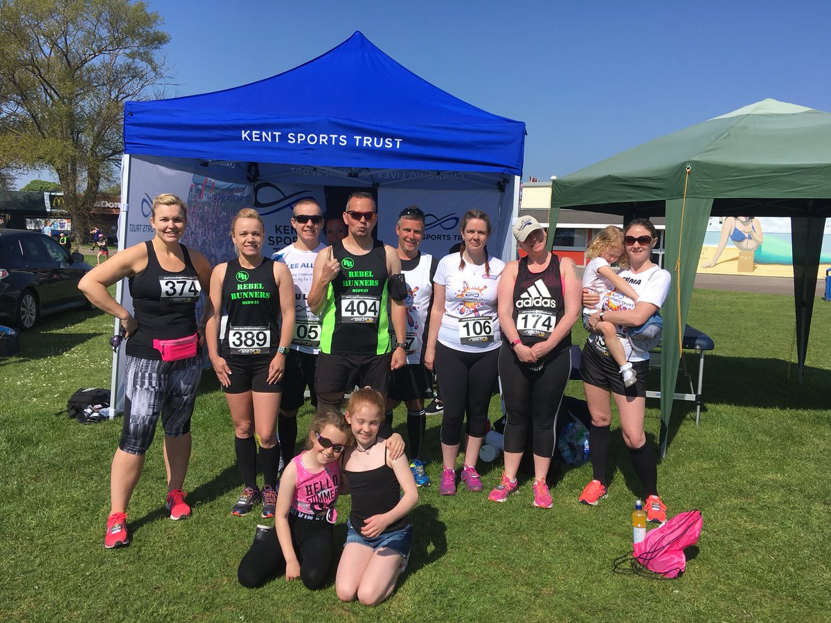steveksn's tweet photo. Day 492 of #running today and it was a tad warm at @TheIslandRun this morning. Great to see so many people achieve their goals and smash PBs. Couldn’t be more proud of all my running buddies. #ukrunchat #MotivationMay https://t.co/iyE3kOeJt3