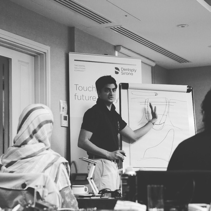 DrMahulPatel's tweet photo. PREParation_EVOlution: Hands-on course PREParing posterior&anterior crowns,onlays and veneers for various restorative materials and clinical solutions. #jointherEVOlution #dentinaltubules #drmahulpatelrestorative
#since2002 #handmade #handcrafted #madebyhand #toothbeforeself https://t.co/WyMaiPTdhP