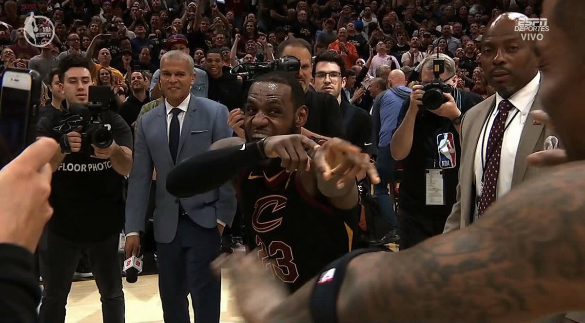 Hoopss's tweet photo. LeBron’s 2018 playoff game log:
38 PTS, 7 AST, 6 REB
43 PTS, 14 AST, 8 REB
26 PTS, 13 AST, 11 REB
45 PTS, 7 AST, 8 REB
22 PTS, 7 AST, 5 REB
44 PTS, 8 AST, 10 REB
32 PTS, 7 AST, 13 REB
28 PTS, 8 AST, 12 REB
46 PTS, 5 AST, 12 REB
24 PTS, 12 AST, 10 REB https://t.co/FBsNpKOo9k