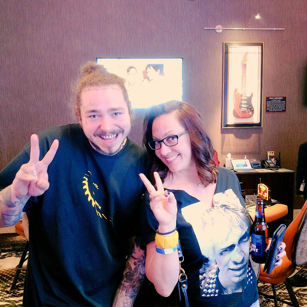 Couldn’t have asked for a better night at the hard rock in Sioux City.  Thanks for being a sweetheart and letting us interrupt your BlackJack game.✌🏽🖤