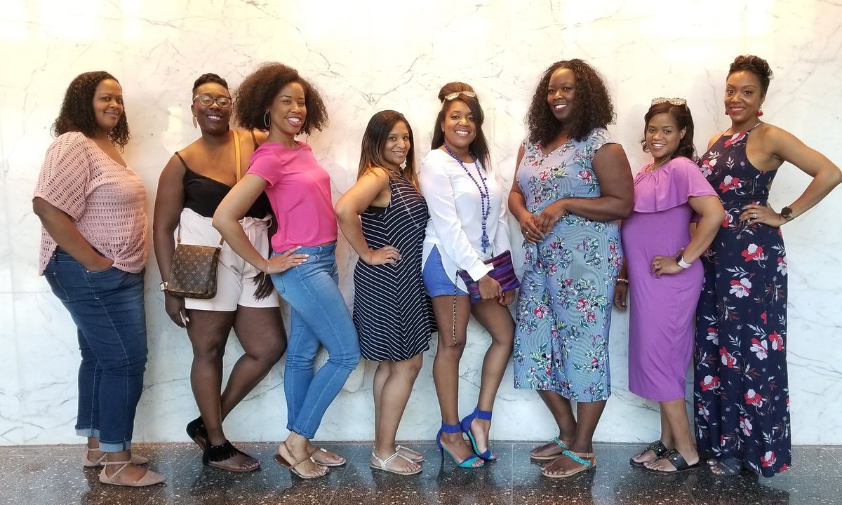 SavvyMrsWright's tweet photo. Because #sundayFunday is always great idea. #surroundedbysuccess #brunchwithmeissoAmazing #savvynsocial #ifyoudontknowNowyouknow #DallasBrunch #blackgirlsrock #livingourbestlife #mytribe https://t.co/R2IJE0yLvu