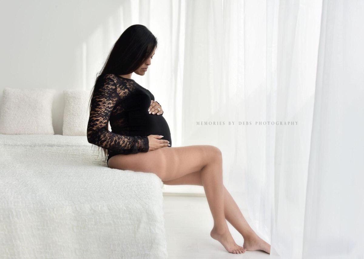 DantePontone's tweet photo. • Memories by Debs • ..Stay Tuned by JaDa Solutions 😉#jadasolutions #photography #memoriesbydebs #cadenazzo #serviziofotograficogravidanza #fotografiaticino #bellylove 🎀 #babylove #sopraceneri #sottoceneri #locarnese #lifestylephotography #pregnancy #pregnancyphotography https://t.co/IlyBj2luX1