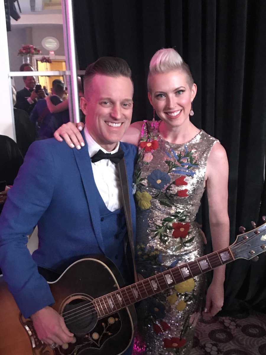 tpglive's tweet photo. MSG was proud to bring @thompsonsquare to the @unbridledevefun Derby Gala at @GaltHouse. Kiefer & Shawna did a fantastic job entertaining the guests. #kyderby #unbridledeve #thompsonsquare #msgevents #msgstrategy https://t.co/OjWJASfSJN