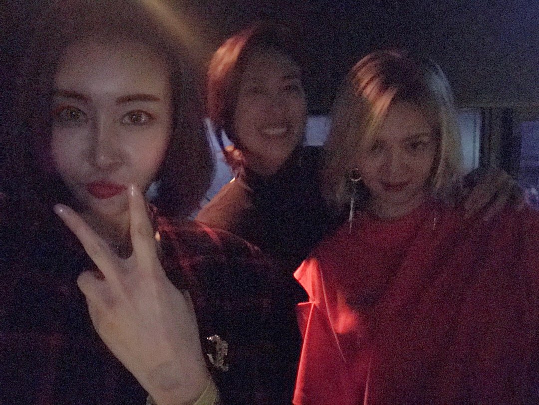Some_One13's tweet photo. #์๋
์๋ #ํจ์ฐ #CLUBOCTAGON #DJHYO #Hyoyeon
https://t.co/DeGVLeiuLl
https://t.co/OWIVVje2WY https://t.co/ANn40TdiL7