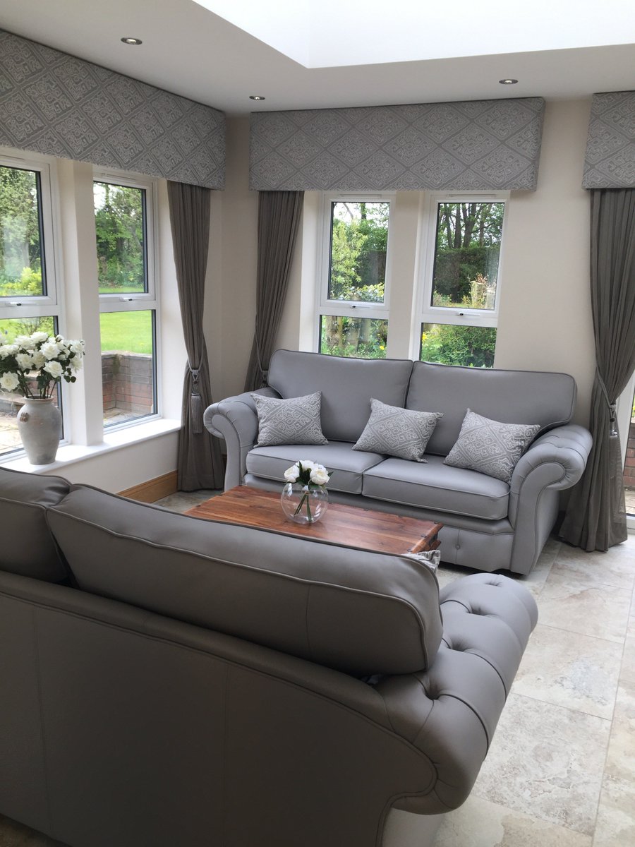 pa_furnishings's tweet photo. How stunning is our customers home with their #MadetoMeasure #LeatherSofas from us! Your very own #DreamSofa is just a visit away! Pop in to our showroom and let us discuss our #MadetoMeasureSofa service with you! Visit us in store or find out more here > https://t.co/zNnG4CdpJs https://t.co/rPAit7ylP9