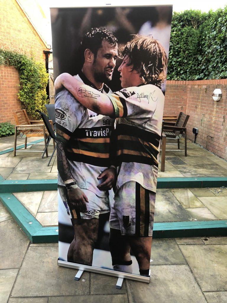 vfearzy's tweet image. Great afternoon @SendInTheToops testimonial game. Thanks for your time @DylanHartley @Toopsuk @ben_foden. The pop up looks great in the garden. #notstayingtheretho!!