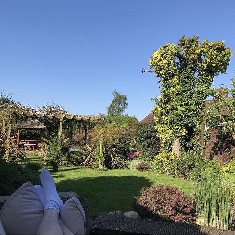 DynamxDesign's tweet image. Perfect weather for #BankHolidayWeekend.  Hope everyone is enjoying their break before #work again on #Tuesday! #webdesign #sunshine #ecommerce #digitalmarketing #DynamxDesign