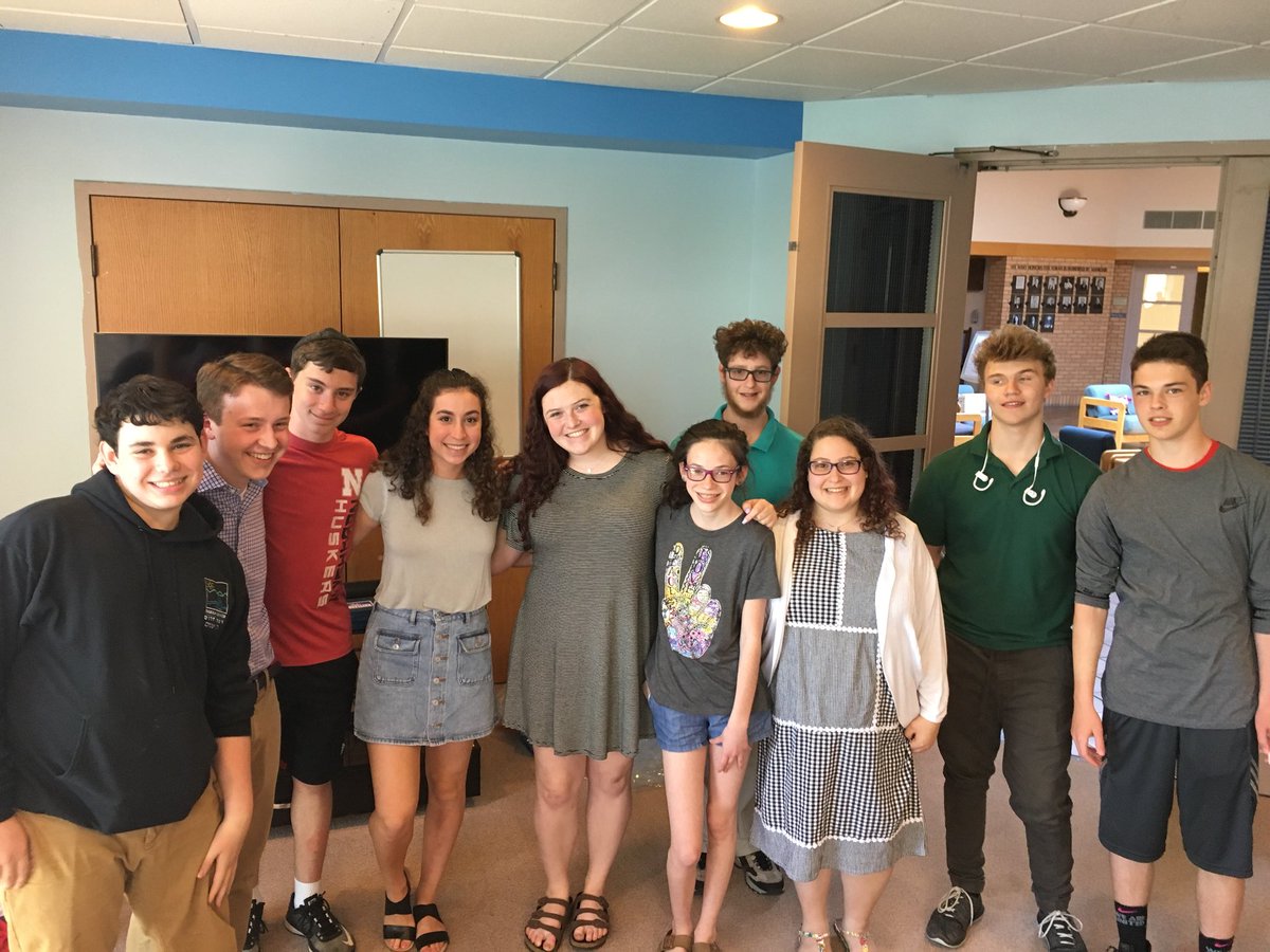BILU_USY's tweet photo. Congrats to our new Bilu USY 2018-2019 board!!! https://t.co/QlEcHtp0tZ