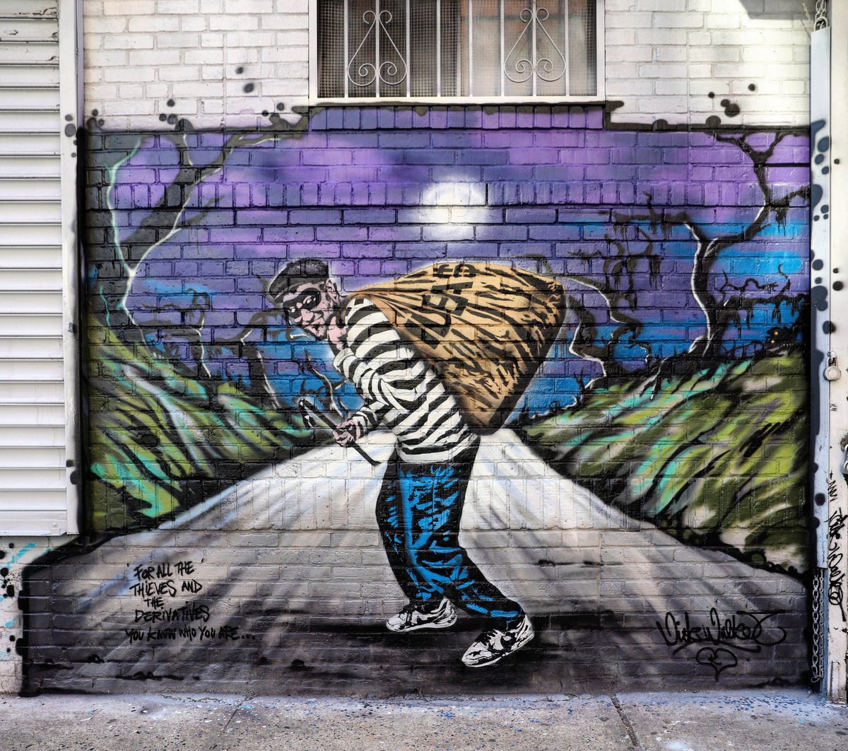 globalstreetart's tweet photo. The stealer of idea$ by @Apishangel 📸 by Just A Spectator in Manhattan, New York City
Support from @TheLisaProject
#nickwalker #thelisaproject #nycstreetart #lowereastside #globalstreetart #streetarteverywhere https://t.co/gkXzvZCMDh