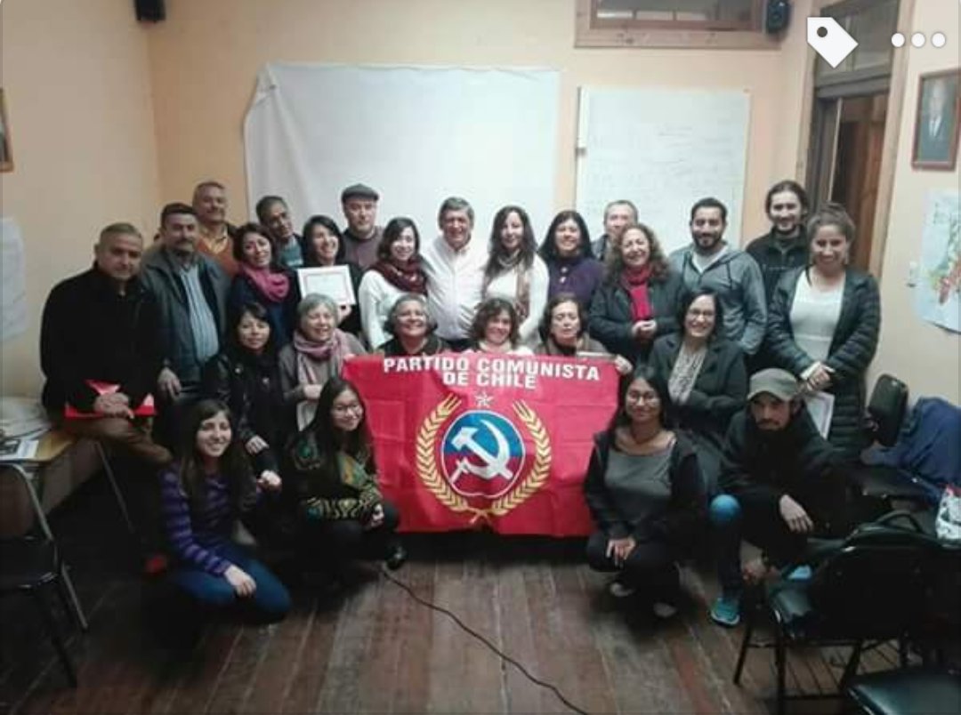 Felicitar la iniciativa de la Quinta Costa, al organización la Escuela de Cuadros "Marta Ugarte" #Valparaiso; saludar la participación del Cro <a href="/gteillier/">Guillermo Teillier</a> y Cro <a href="/lautarocarmona/">Lautaro Carmona</a>. Hay que contribuir/defender las transformaciones sociales y avanzar hacia una Revolución democrática