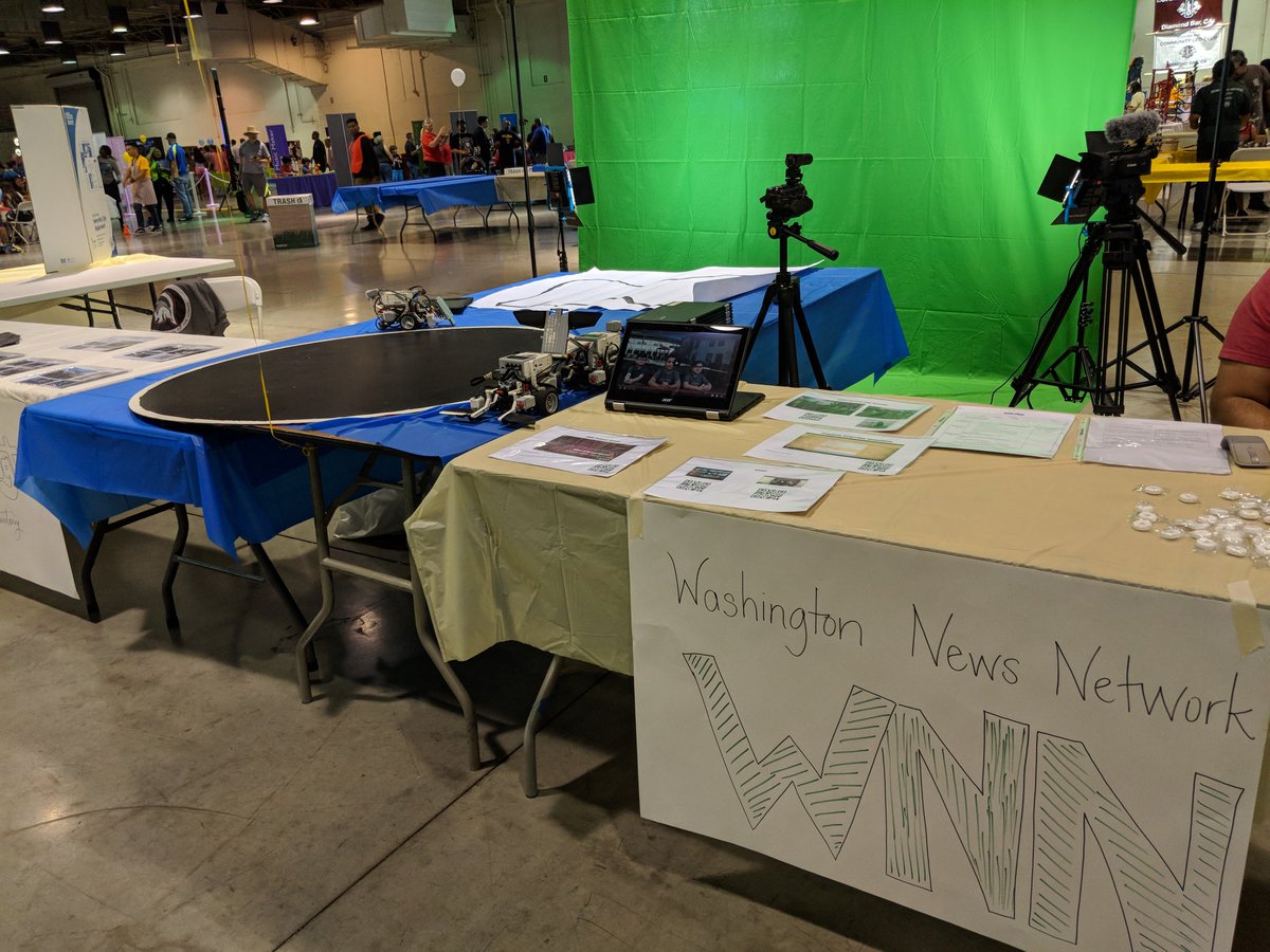 WashingtonPUSD's tweet photo. Enjoying a nice day at the Nancy Mckraken Learning Expo. #ProudtobePUSD #learningexpo #whatsbestforkids https://t.co/NZRJLK291l