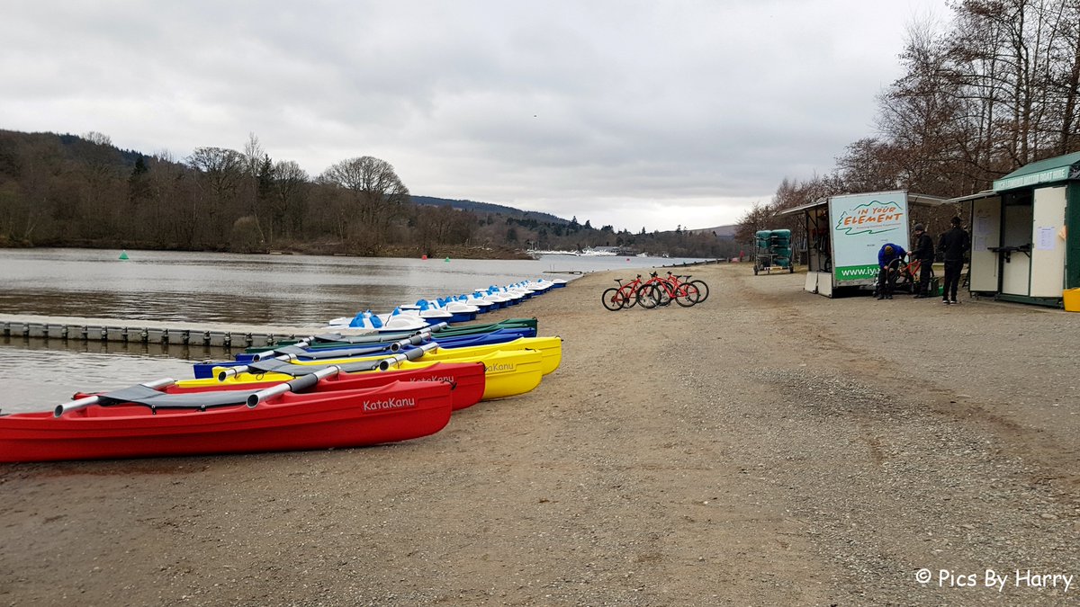 PicsByHarry's tweet photo. Preparing for the huge influx of tourists to #LochLomond  on this sunny bank holiday weekend. @lomondleisure  @VisitScotland  @lovelochlomond https://t.co/jHxvwVlGYC