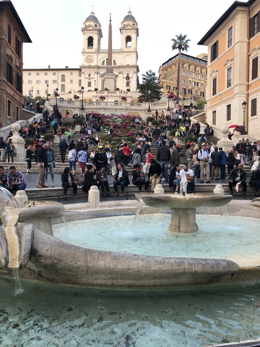 educlassesitaly's tweet photo. #روما #Rome #italy https://t.co/ZZUWMUuBvn