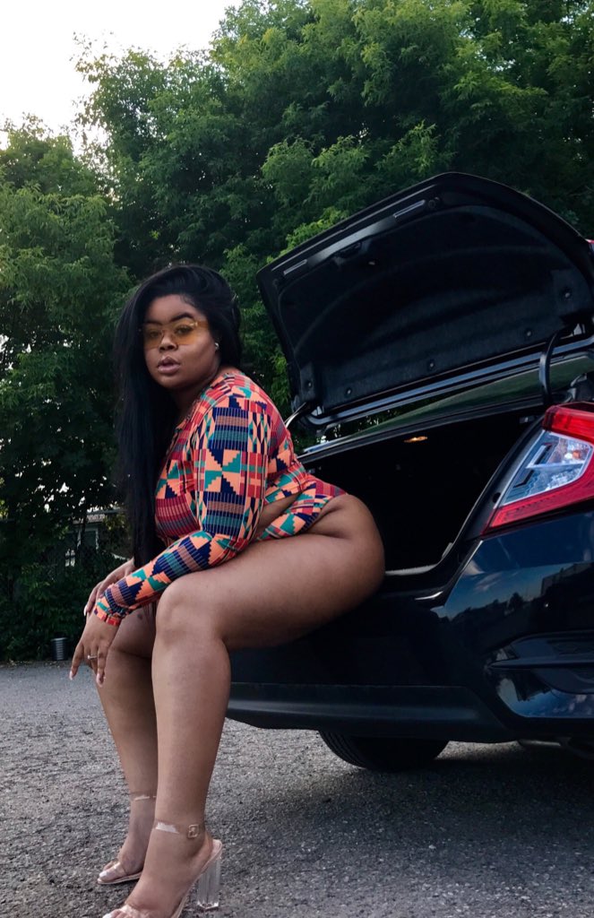 FlawsofCouture's tweet image. Big girls hiding under STUPID layers of extra clothes this summer? Pfff- NOT-ON-MY-WATCH.    *iyanla voice*