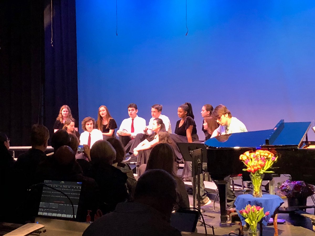Seniors serenade Ms. Cushman at their final concert. <a href="/Walker_Center/">Harvey Arts</a>