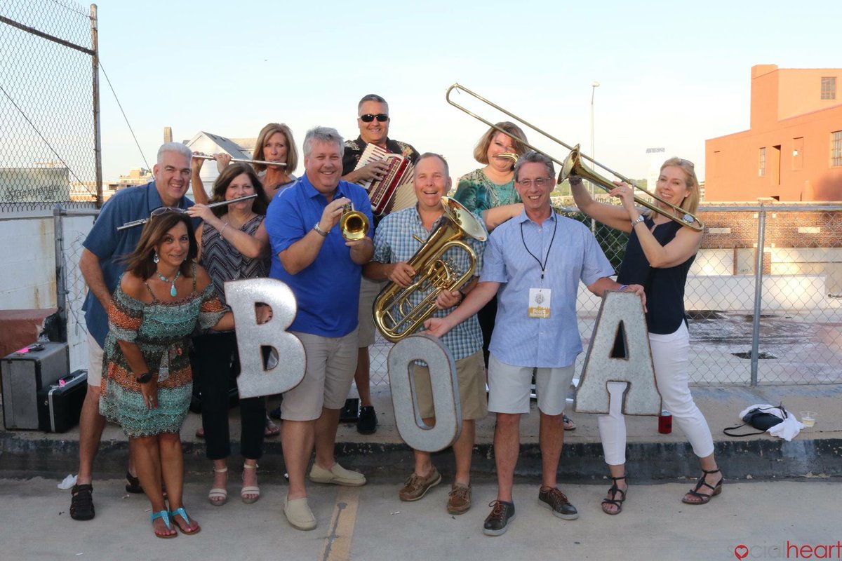 BeSocialHeart's tweet photo. We're getting the band back together! If you haven't bought your tickets to this years Art That Blows 2018, we're less than a month away. 

Amazing art and incredible people at the new Home2 Suites by Hilton downtown - don't miss out! 

https://t.co/38biBPgnvU https://t.co/1sR8g4kPVp