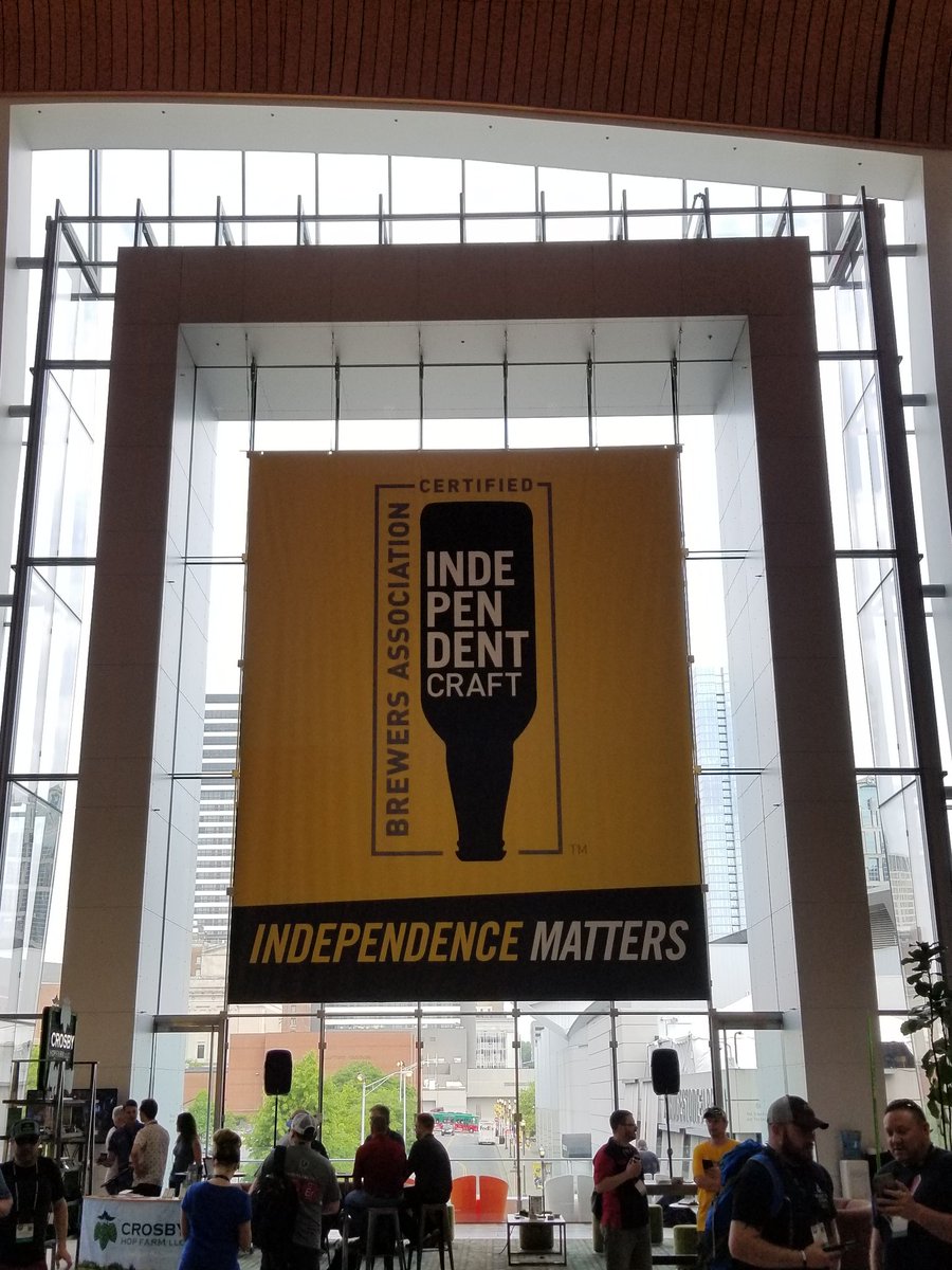 We had SO much fun at the #CraftBrewersConference in Nashville this past week. Great to see 14,000+ killing it in the craft beer biz! 

#craftbeer #CraftBrewery #Nashville #independentbeer #CBC2018
