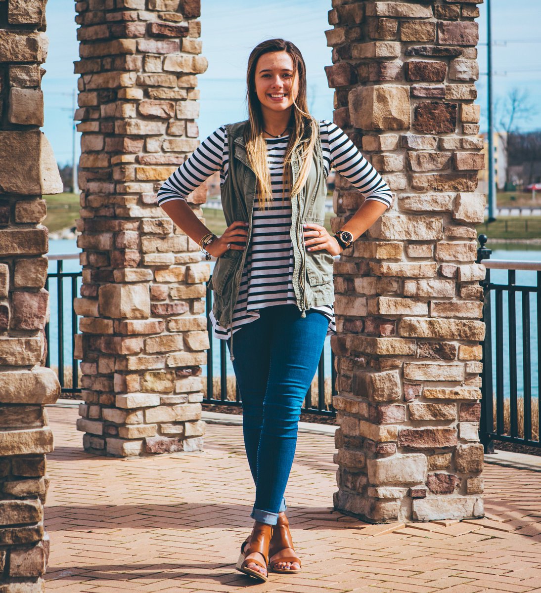 kimesfamily's tweet image. I am so proud of my girl! Love ya Lys 💛